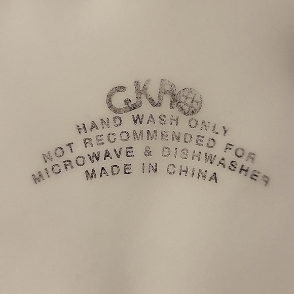 Vtg Easter Bunny Rabbit Eggs Butterfly Chicks Flowers Pastels Dessert Plate GKA - Picture 3 of 7